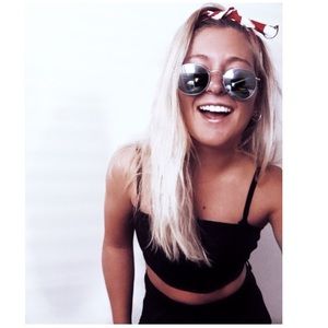 Meet your Posher, Maria sol